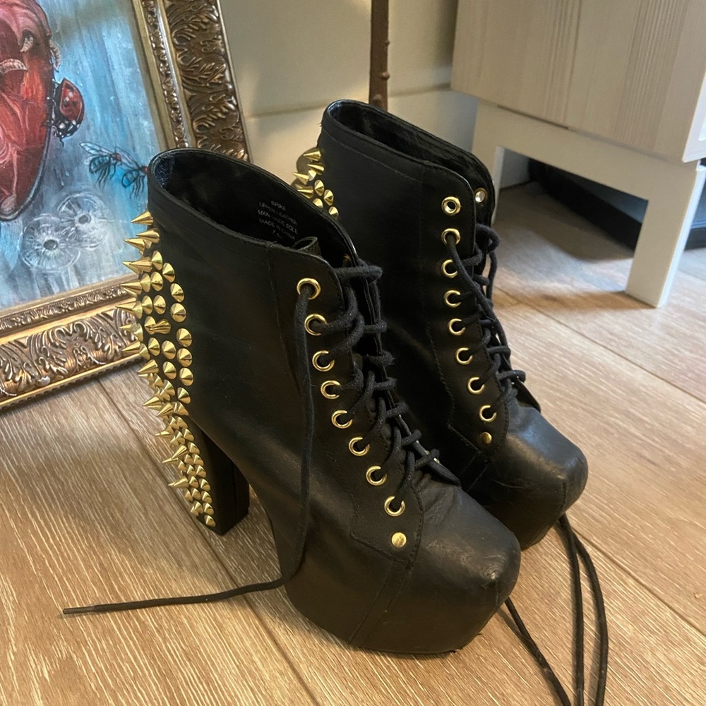 Jeffrey Campbell LITAs black with gold spikes